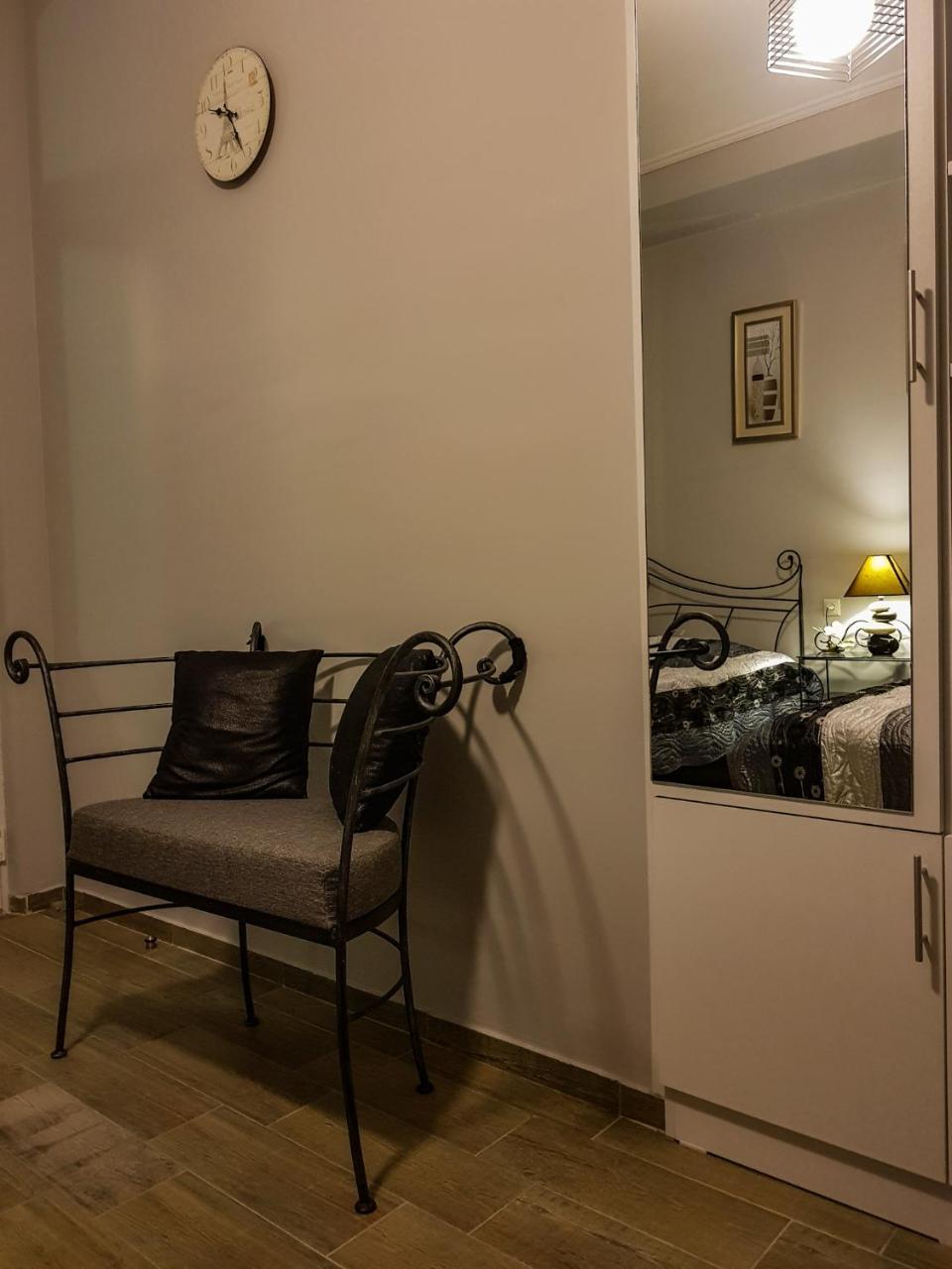 Hotel T Apartment Gonio Eksteriør billede